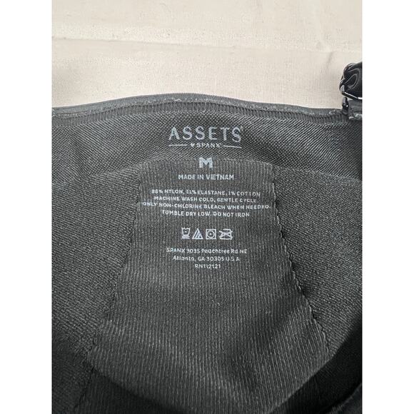 Assets by Spanx Shapewear Remarkable Result All in One Open Bust Bodysuit Shaper - Picture 8 of 8